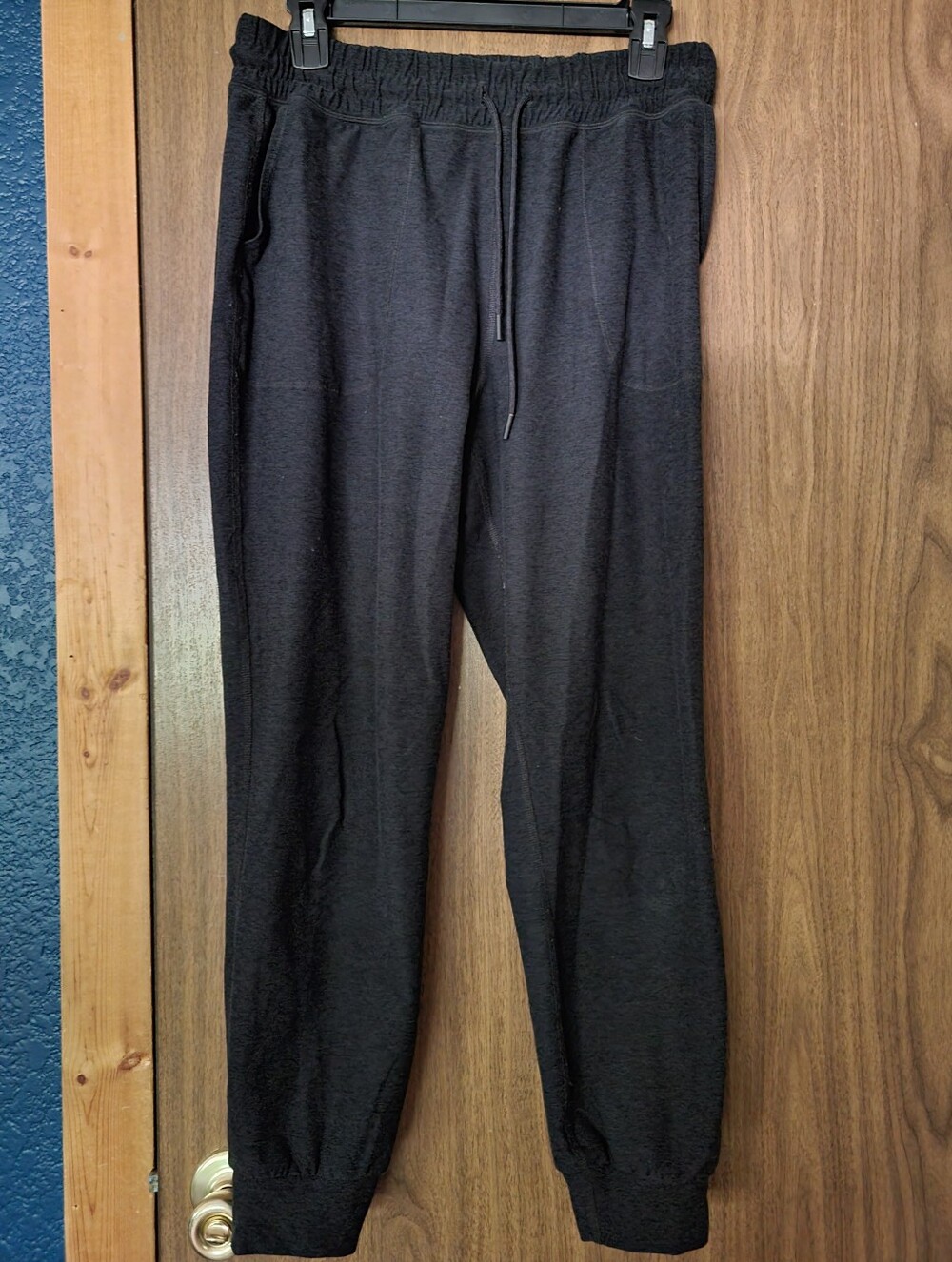 Beyond Yoga Black Spacedye Joggers with Drawsting
